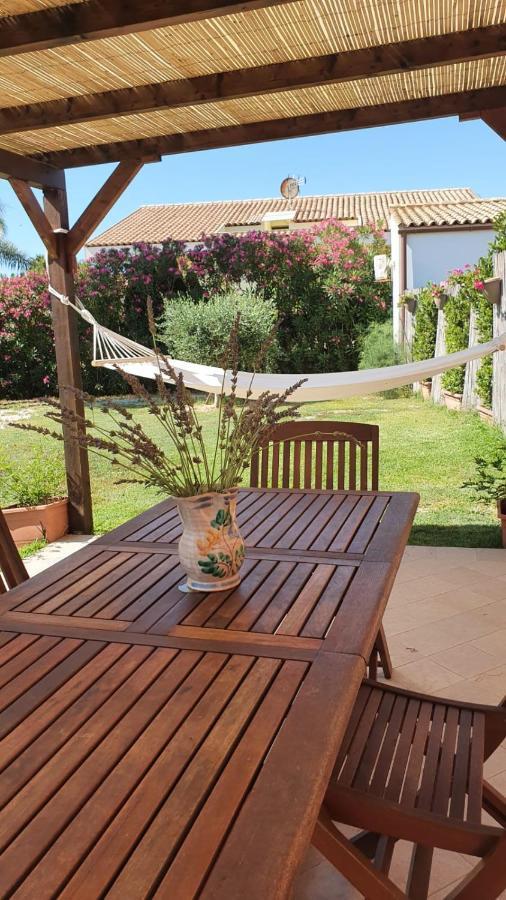 Villa Casa Paolo In Val Di Noto Calabernardo Exterior foto